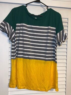 Tickled Teal Women’s Short Sleeve Shirt Solid & Stripes green/gray/yellow/white